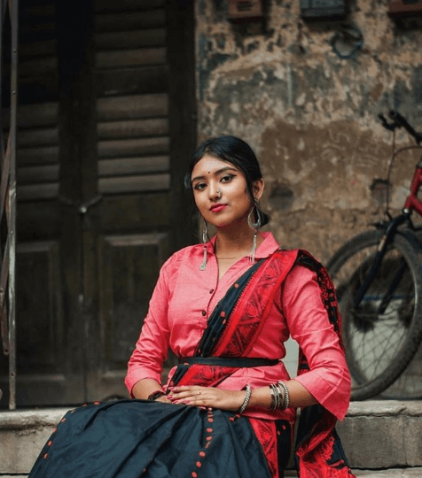 Indian Style Simple Sari & Blouse Designs Bhadar 5